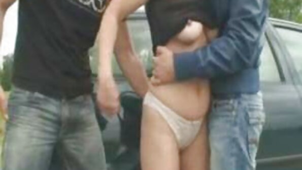 Puttane latine e bianche condividono un cazzo duro nei video POV video porno gratis nonne troie