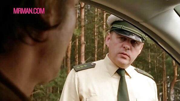 Natasha White mostra il suo talento da pompinara video di vecchie troie