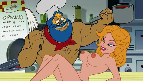 Una le vecchie scopano donna arrapata chiama un gruppo di amici per scoparle i buchi correttamente