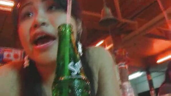 La video scopate vecchie doccia calda ha fatto desiderare a due ragazze l'un l'altra