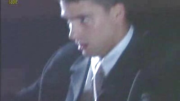 Amico si è unito a due porno film vecchie incredibili lesbiche per un divertimento di gruppo